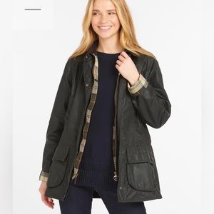 Barbour Beadnell Jacket in Sage, US 2